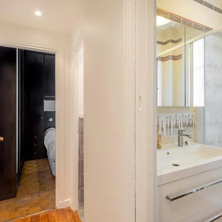 Guestready - Vibrant Et Confortable à Montparnasse Appartamento Parigi